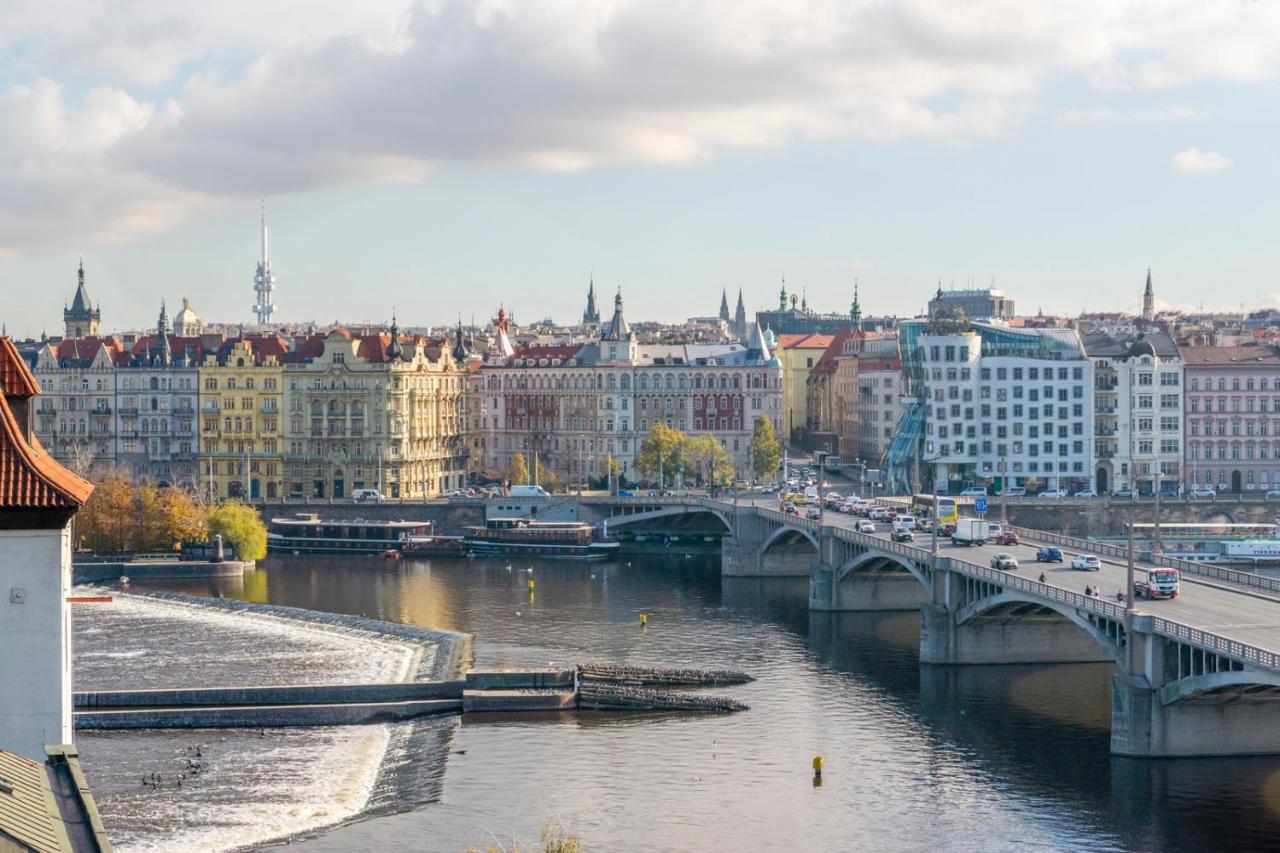 Janackovo - Riverside Residence Prague Luaran gambar