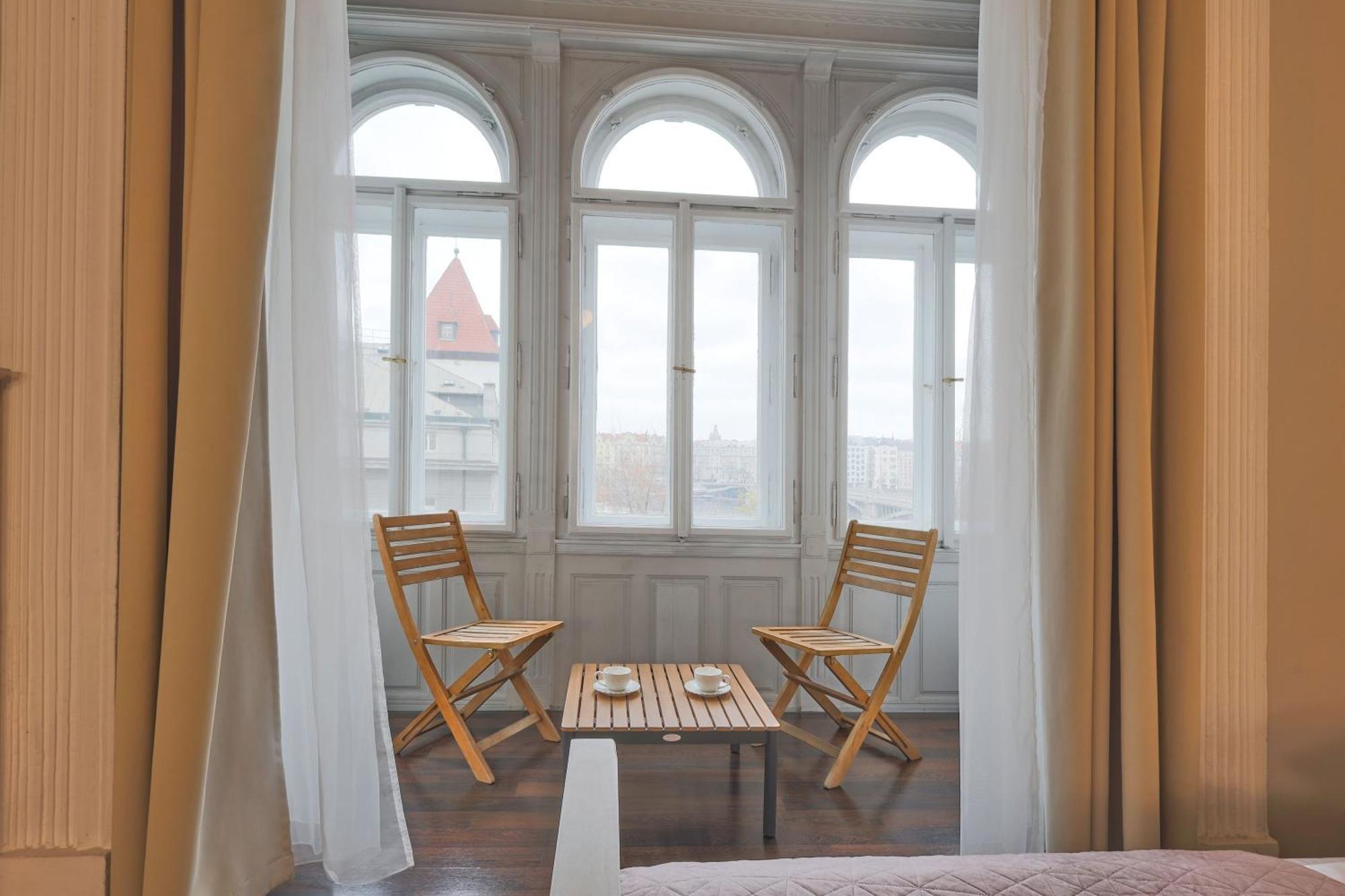 Janackovo - Riverside Residence Prague Luaran gambar